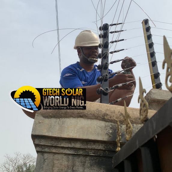 Electric fencing with automated alarm response system